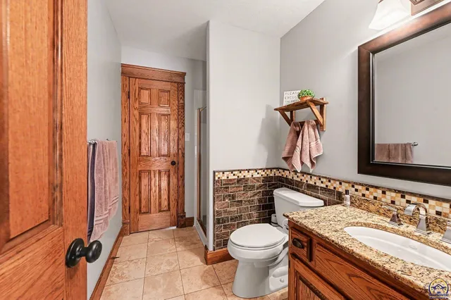 $390,000 | 7412 Southwest Fountaindale Road, Topeka, KS 66614