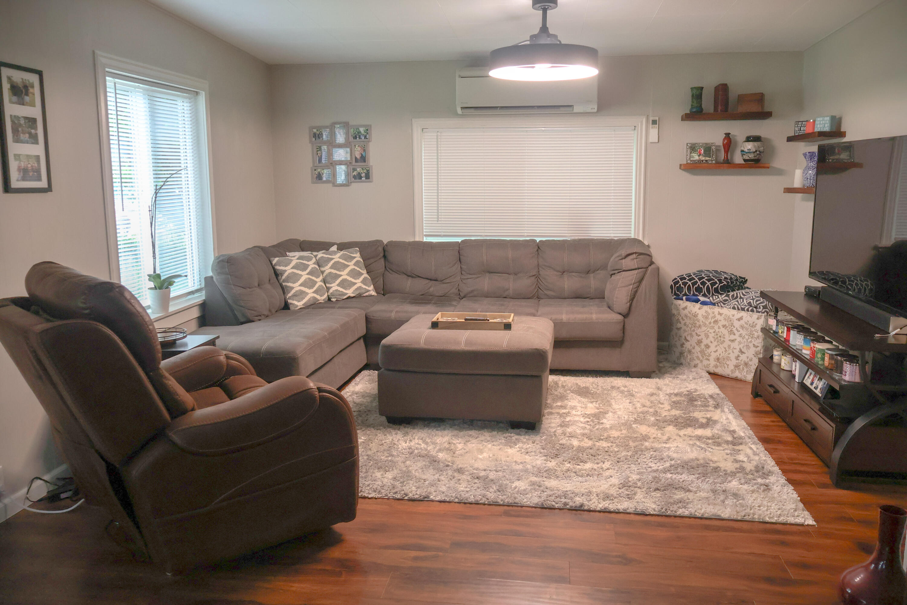 1002 Sunset Avenue Medford, OR 97501 - Photo 3 of 17