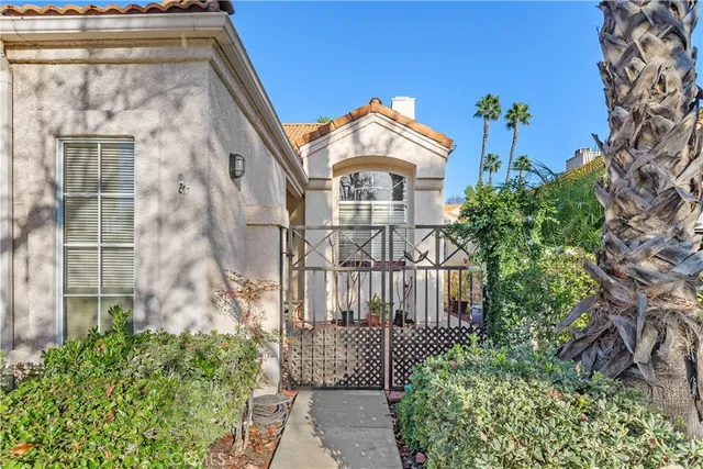 $514,900 | 40502 Corte Lucia, Murrieta, CA 92562