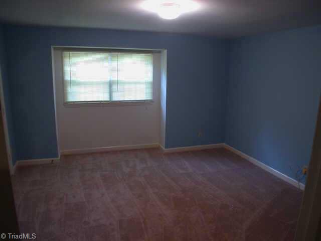 1005 Robin Hood Road, Unit B High Point, NC 27262 - Photo 5 of 9 Other.