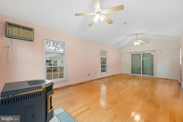 $649,950 | 416 Emerson Road, Huntingdon Valley, PA 19006