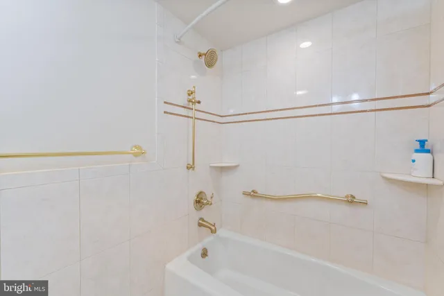 $649,950 | 416 Emerson Road, Huntingdon Valley, PA 19006