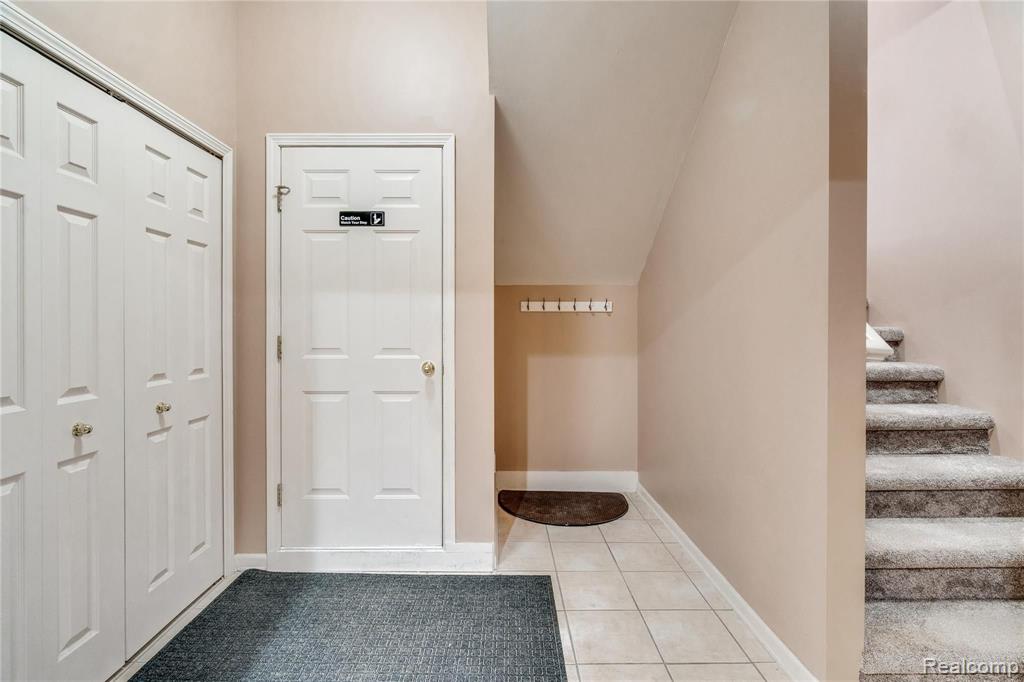 758 East Bluff Court Rochester Hills, MI 48306 - Photo 26 of 28