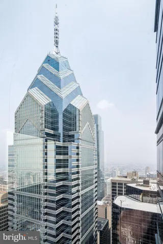 $4,200 | 50 South 16th Street, Unit 4304, Philadelphia, PA 19103