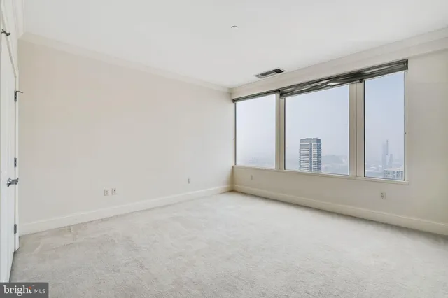 $4,200 | 50 South 16th Street, Unit 4304, Philadelphia, PA 19103