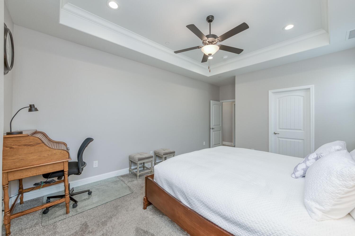 678 Alpine Way Madera, CA 93636 - Photo 19 of 37 Gallery Image 19