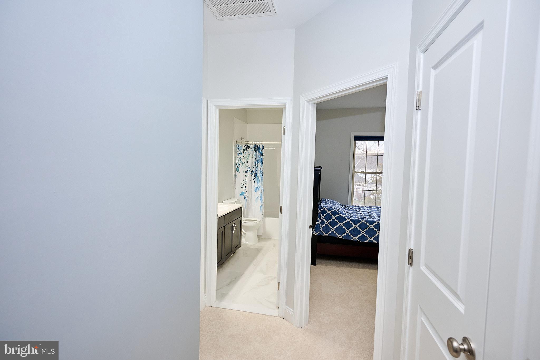 22559 Windsor Locks Square Ashburn, VA 20148 - Photo 31 of 35