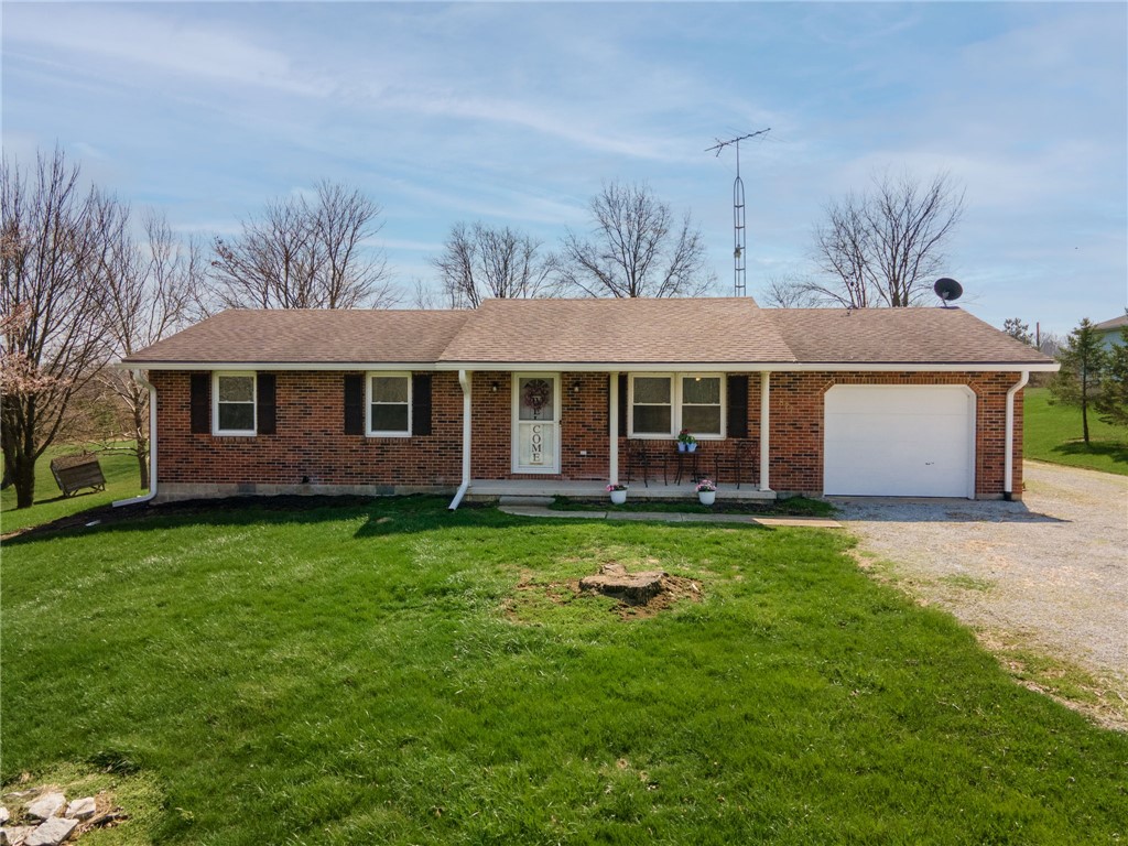 877 Rush Road New Madison, OH 45346 - Photo 2 of 25