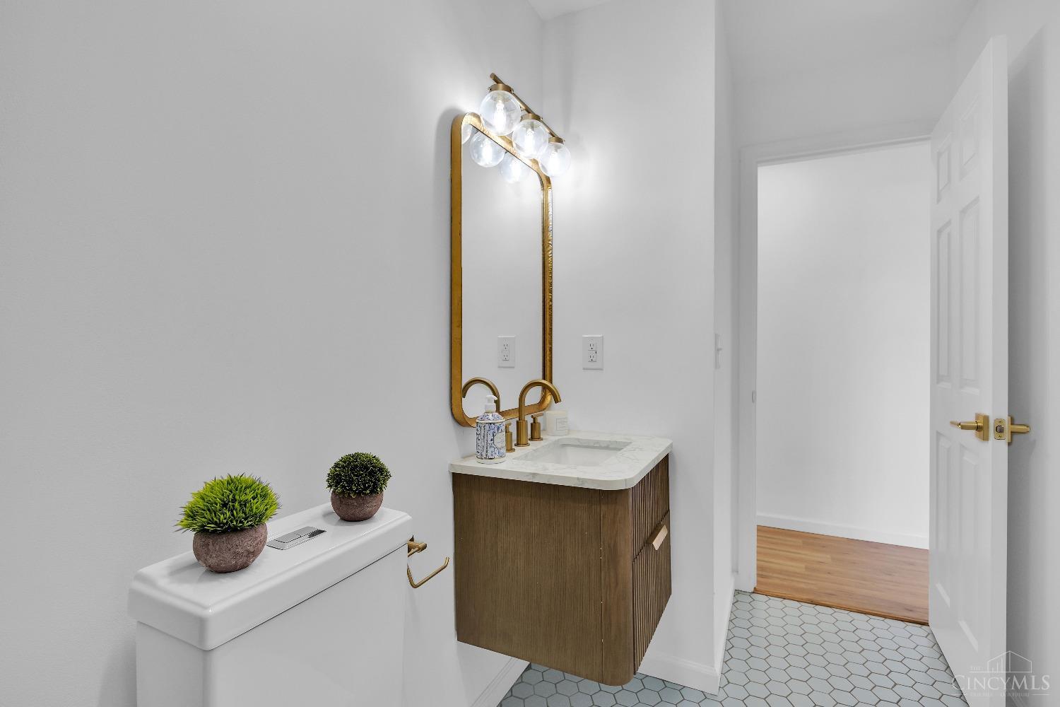 12030 Mill Road Cincinnati, OH 45240 - Photo 19 of 24 Gallery Image 19