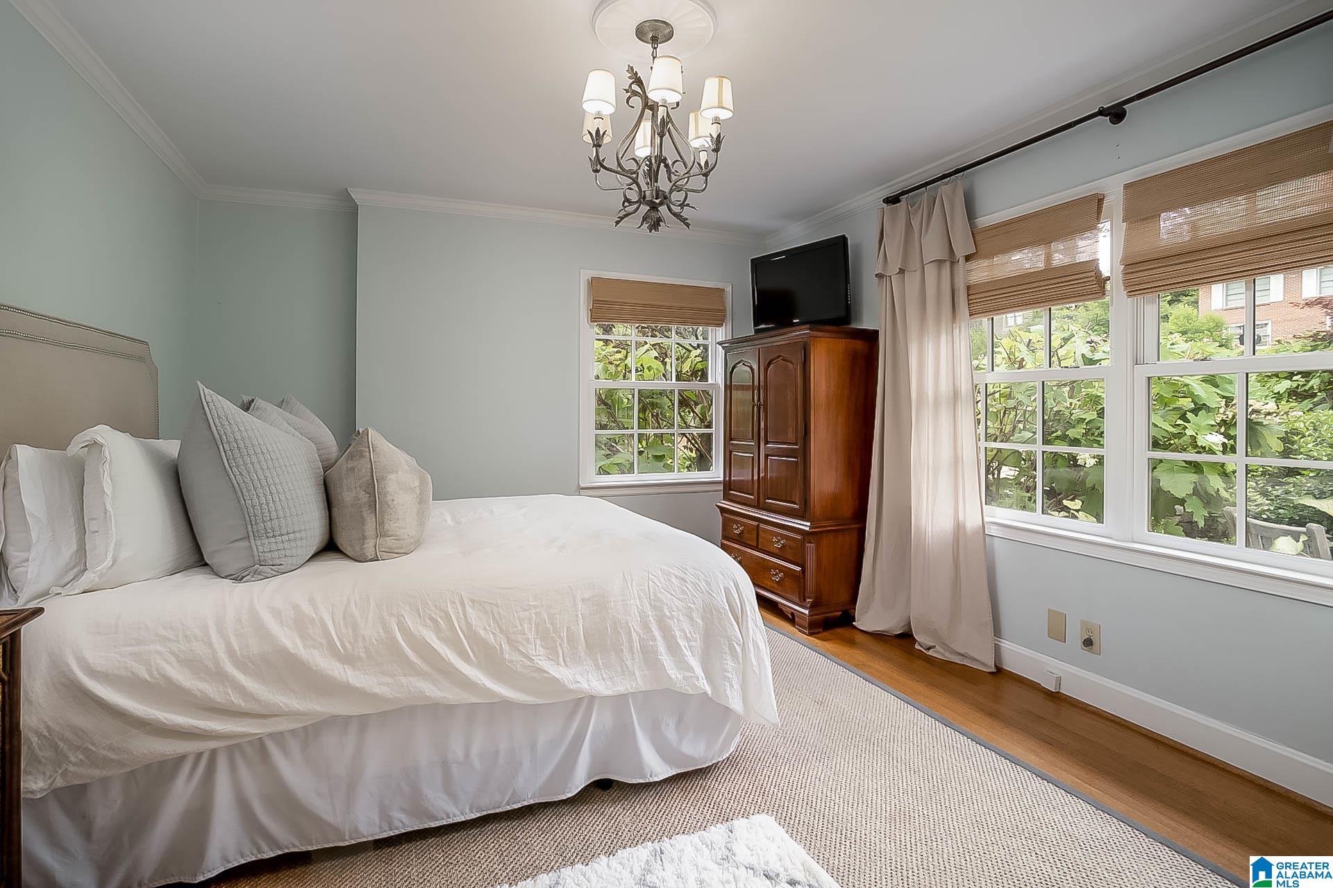 121 Peachtree Road Birmingham, AL 35213 - Photo 24 of 37