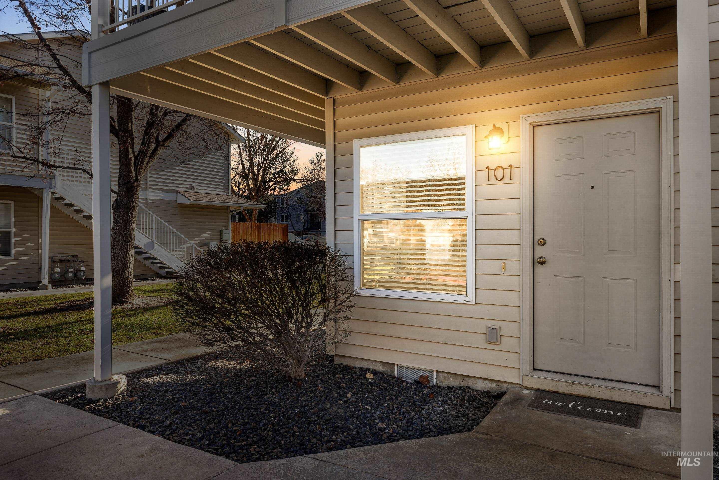 8909 West Irving Street, Unit 101 Boise, ID 83704 - Photo 33 of 33 Doorway to property