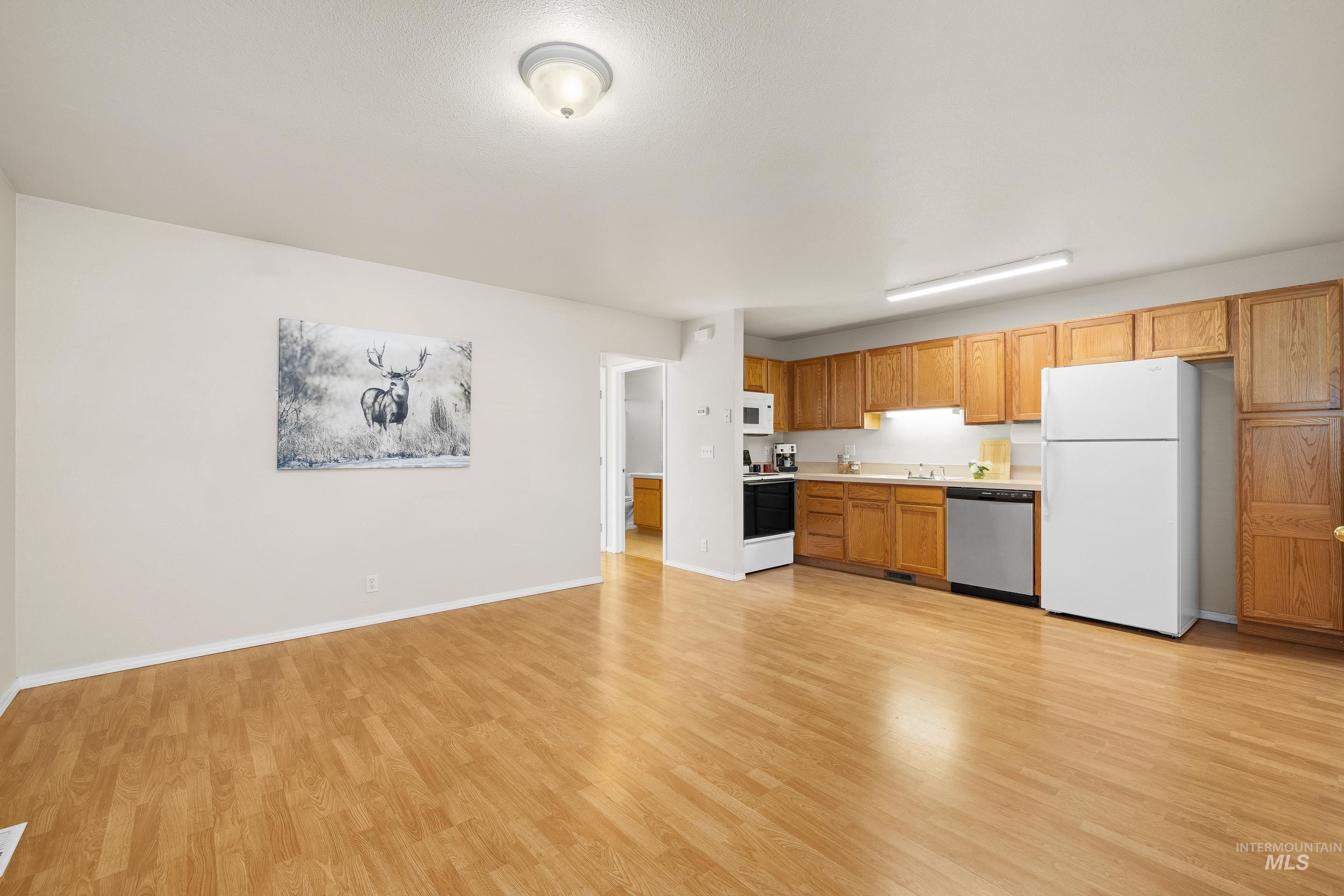 8909 West Irving Street, Unit 101 Boise, ID 83704 - Photo 7 of 33