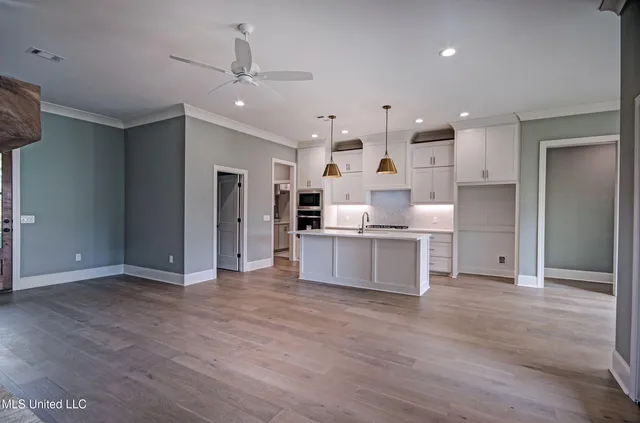 $359,900 | 109 Southern Oak Way, Unit LOT 55, Canton, MS 39046