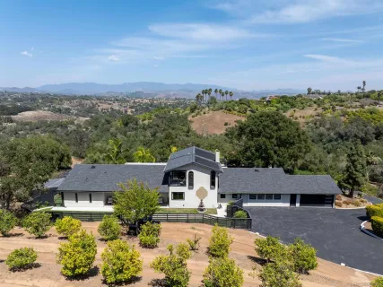 $2,350,000 | 521 Rancho Camino, Fallbrook, CA 92028