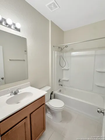 $1,800 | 122 Texas Lantana, New Braunfels, TX 78130