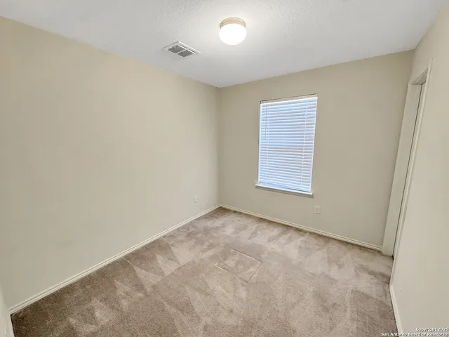 $1,800 | 122 Texas Lantana, New Braunfels, TX 78130