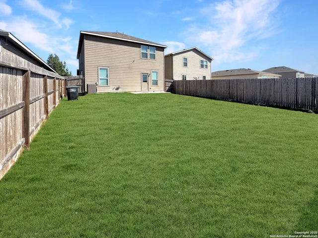 $1,800 | 122 Texas Lantana, New Braunfels, TX 78130