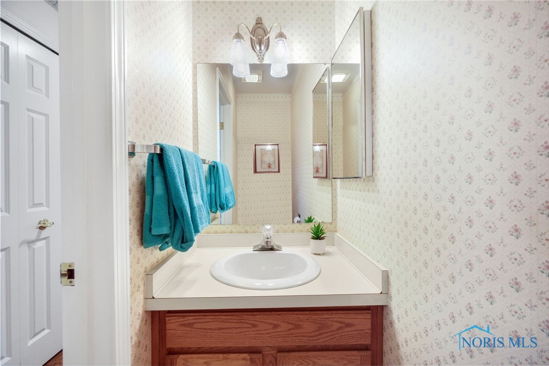 3 Abbey Road Perrysburg, OH 43551 - Photo 27 of 37 Gallery Image 27