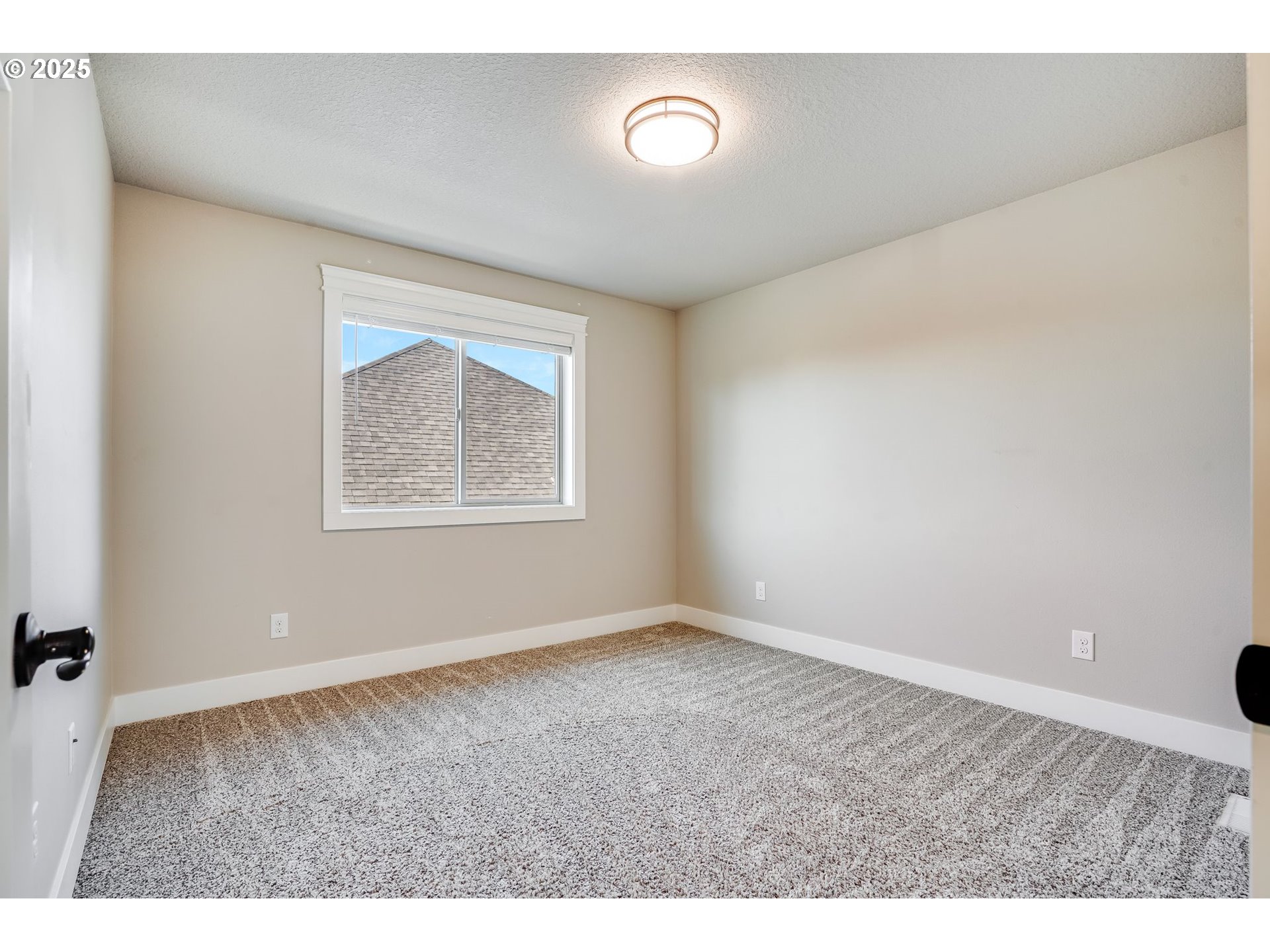 750 North 47th Avenue Ridgefield, WA 98642 - Photo 26 of 39 Bedroom
