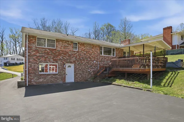 $329,777 | 609 Wellington Lane, Cumberland, MD 21502