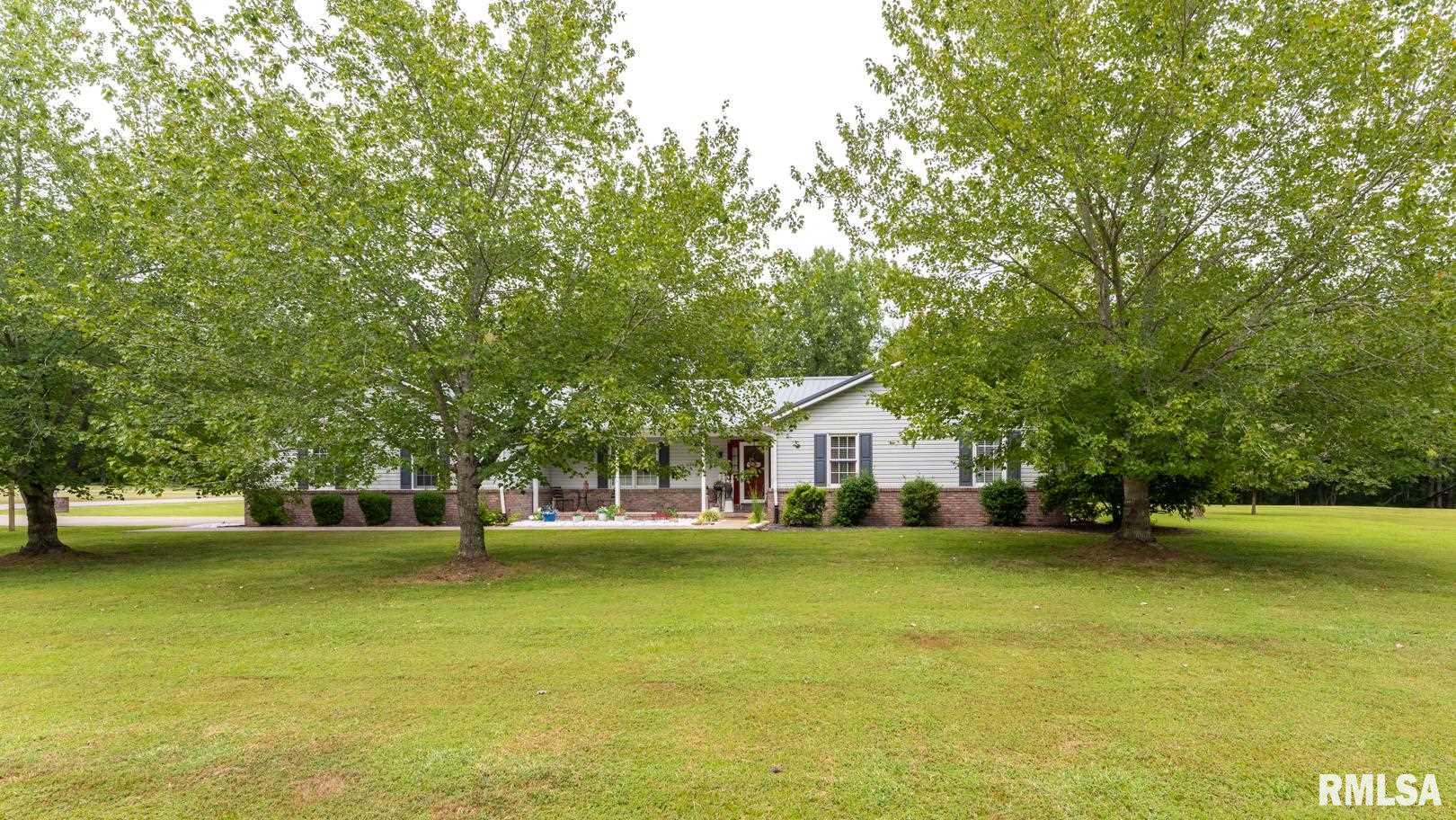 1906 Calico Road Marion, IL 62959 - Photo 1 of 50