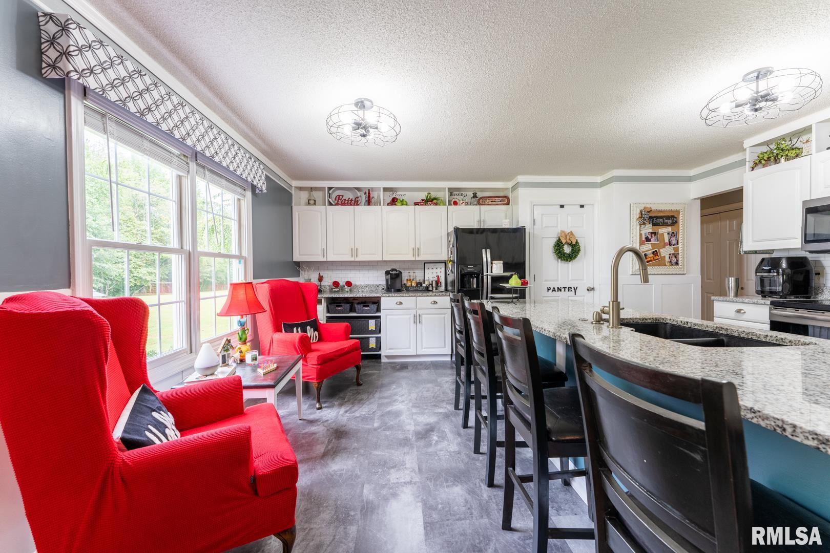 1906 Calico Road Marion, IL 62959 - Photo 11 of 50