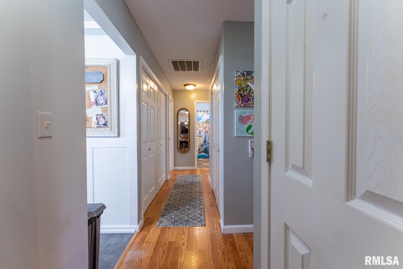 1906 Calico Road Marion, IL 62959 - Photo 18 of 50
