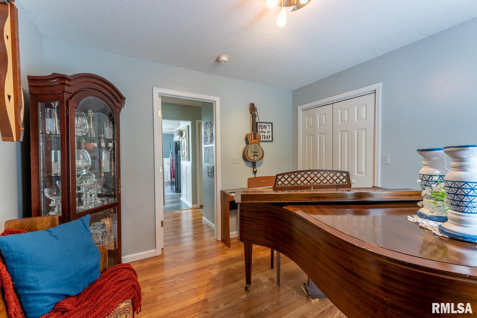 1906 Calico Road Marion, IL 62959 - Photo 20 of 50