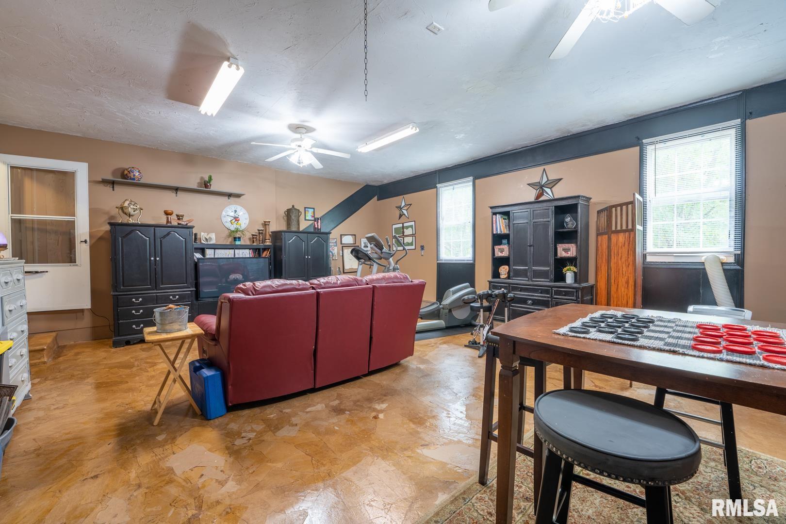 1906 Calico Road Marion, IL 62959 - Photo 30 of 50