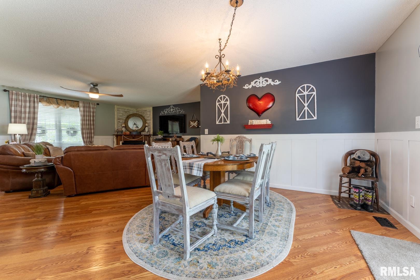 1906 Calico Road Marion, IL 62959 - Photo 9 of 50