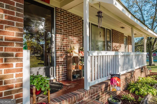 $200,000 | 205 Mathews Street, Barnesville, GA 30204