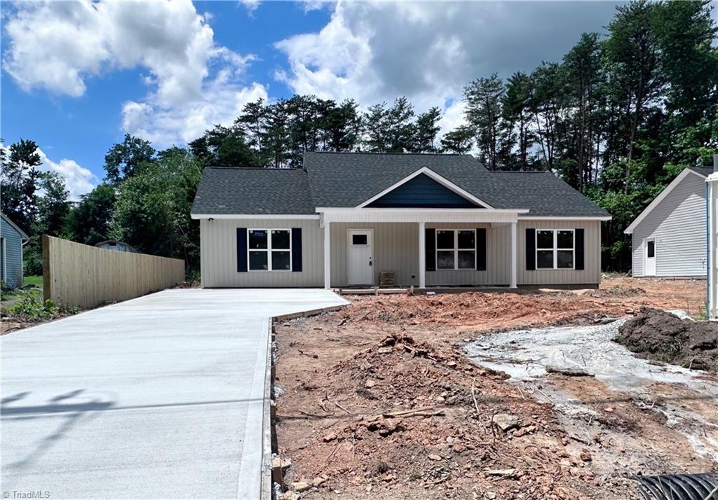 4840 Reid Road Winston-Salem, NC 27107 - Photo 1 of 8 Front View