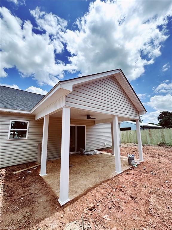 4840 Reid Road Winston-Salem, NC 27107 - Photo 3 of 8 Covered Back Patio