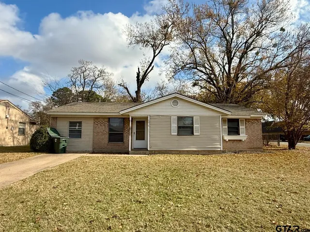 $1,350 | 4014 Appletree Lane, Tyler, TX 75701