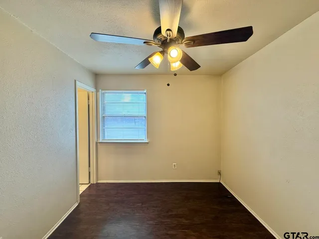 $1,350 | 4014 Appletree Lane, Tyler, TX 75701