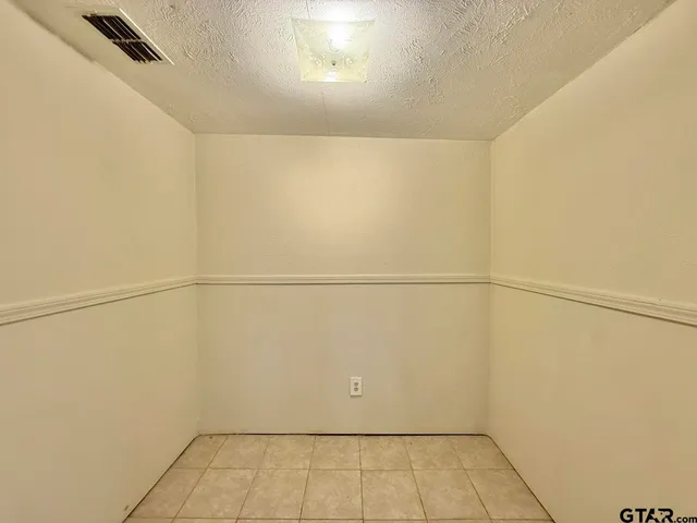 $1,350 | 4014 Appletree Lane, Tyler, TX 75701