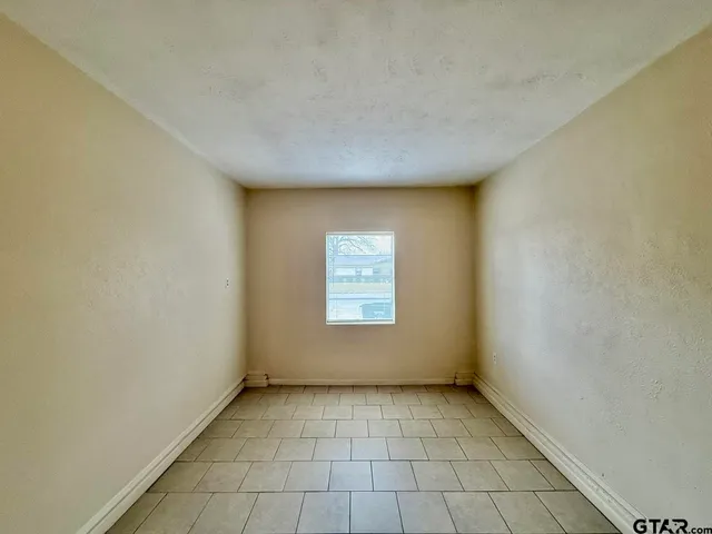 $1,350 | 4014 Appletree Lane, Tyler, TX 75701