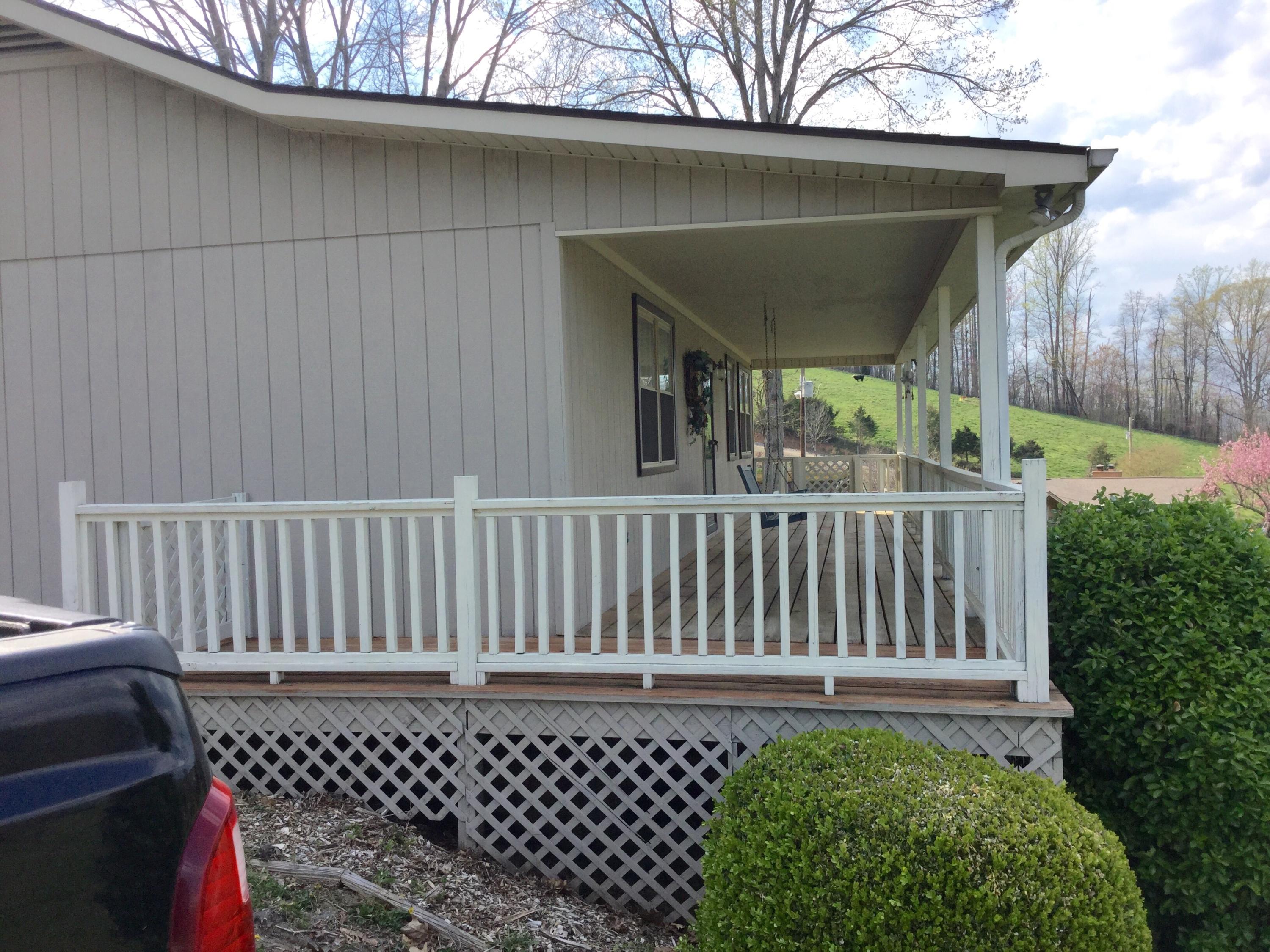 1006 Blue Top Road Tazewell, TN 37879 - Photo 4 of 30 image