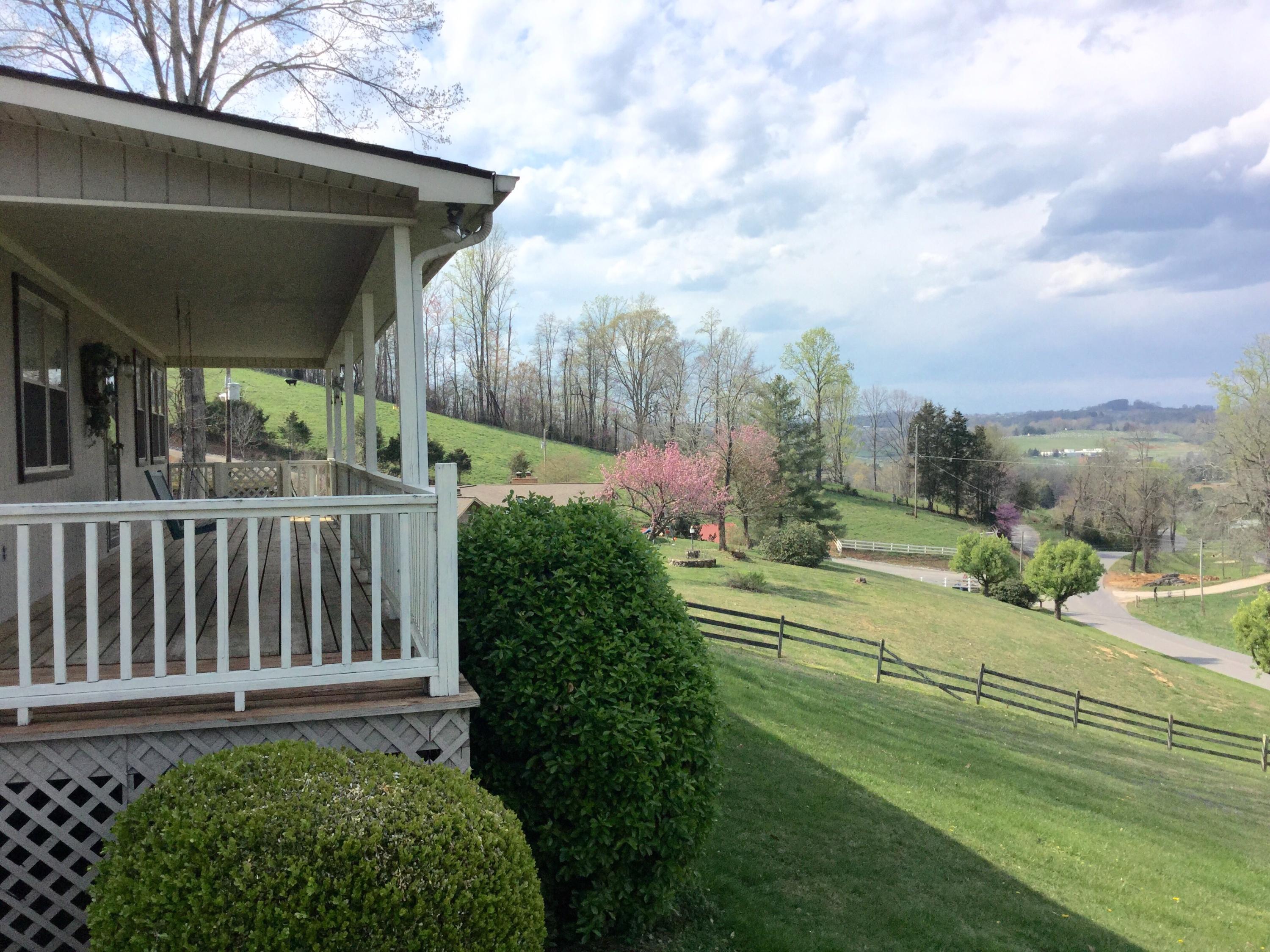 1006 Blue Top Road Tazewell, TN 37879 - Photo 8 of 30 image