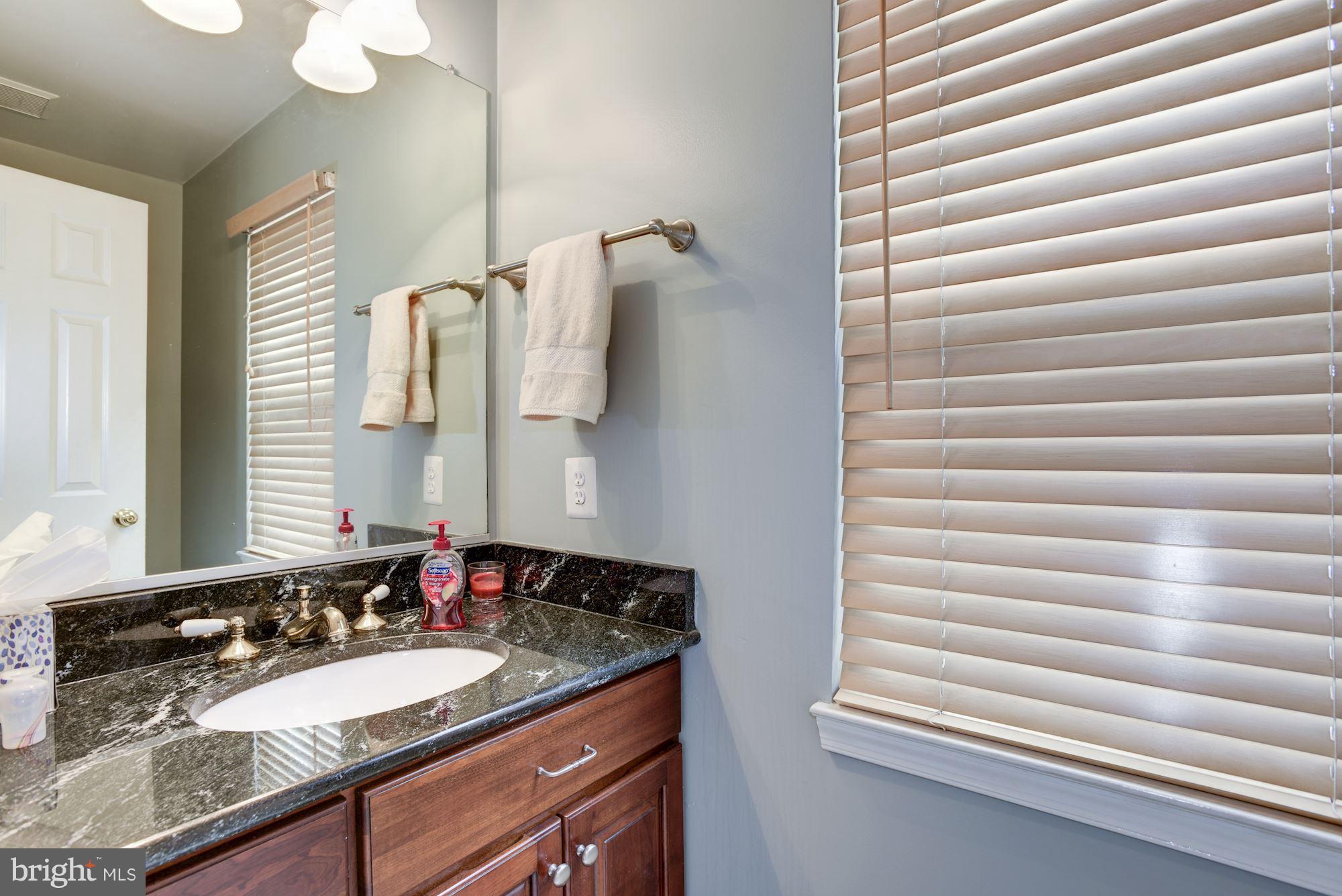 2201 Milburn Lane Reston, VA 20191 - Photo 15 of 30 Main level half bath