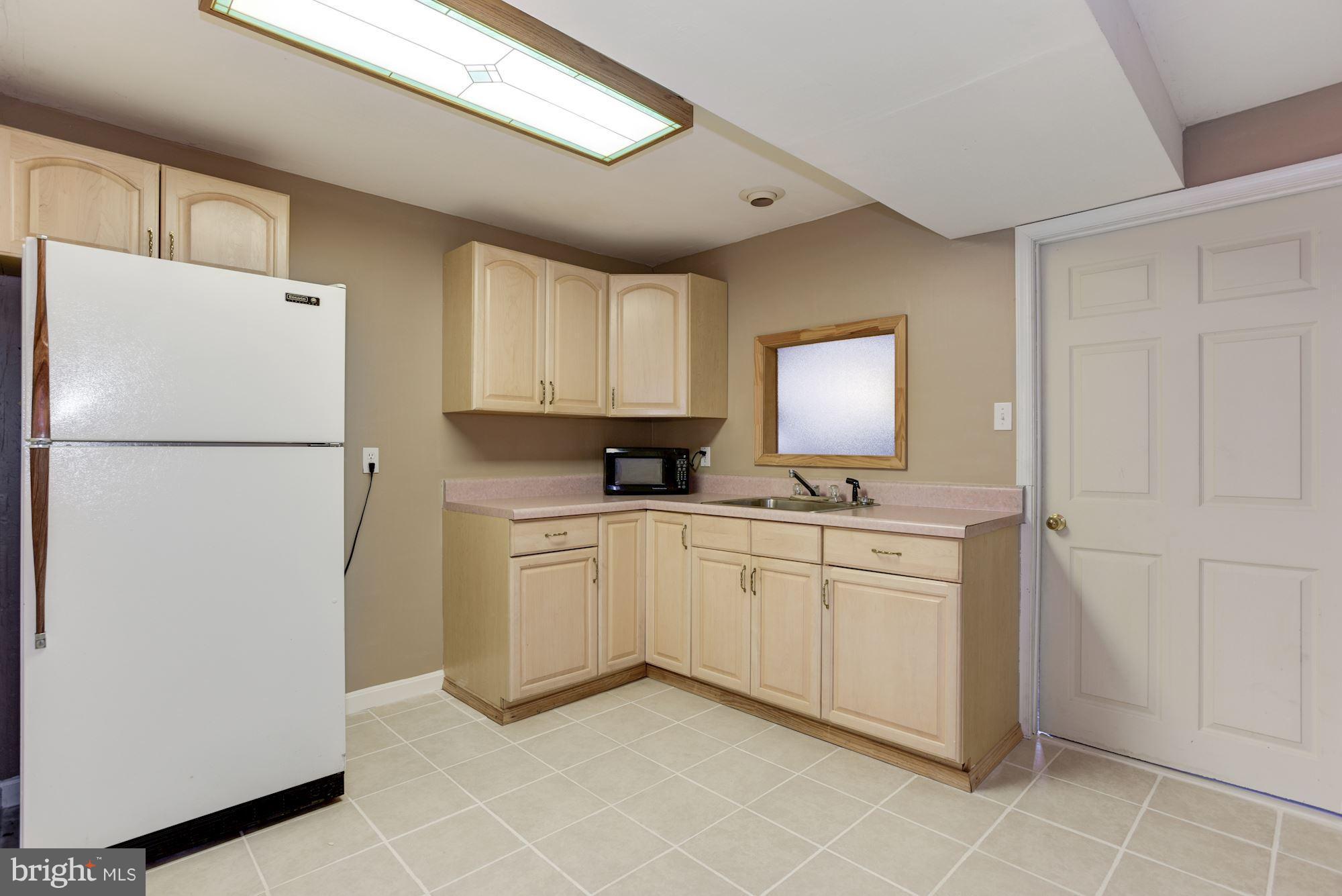 2201 Milburn Lane Reston, VA 20191 - Photo 25 of 30 Basement