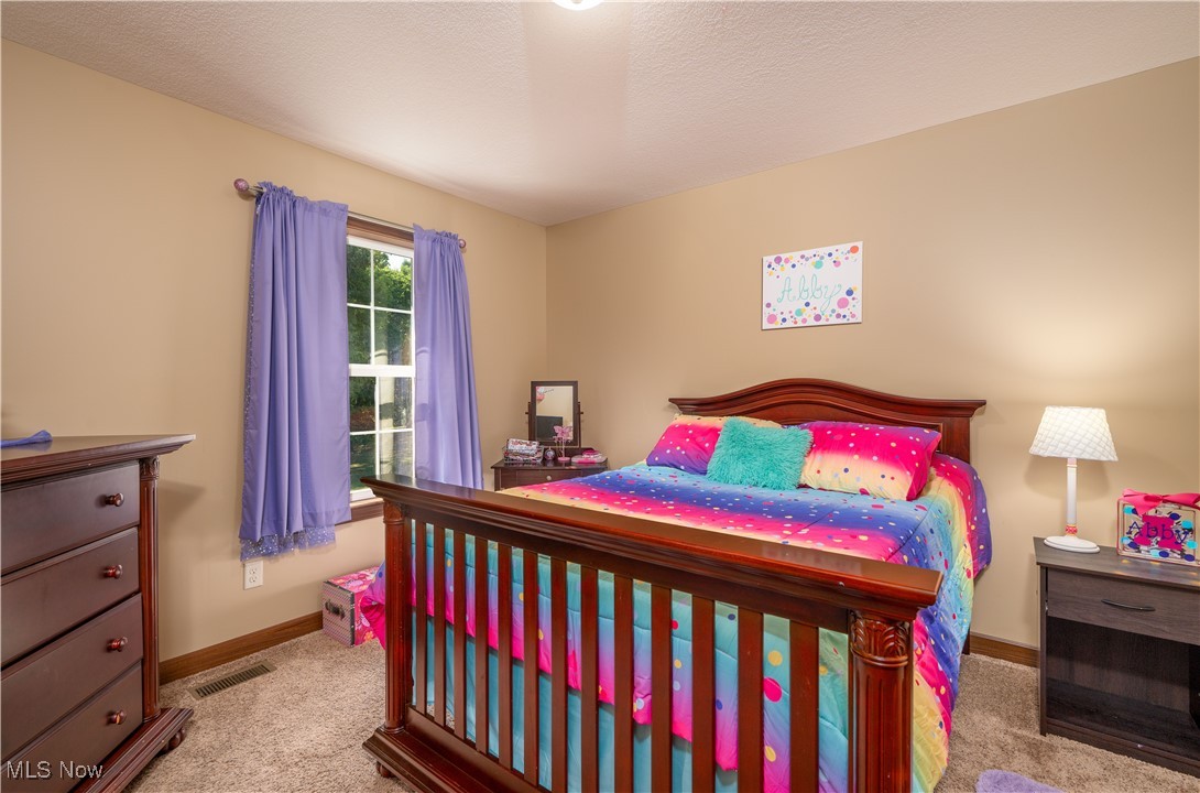 2371 Tabor Ridge Road Northeast New Philadelphia, OH 44663 - Photo 31 of 43 View of bedroom