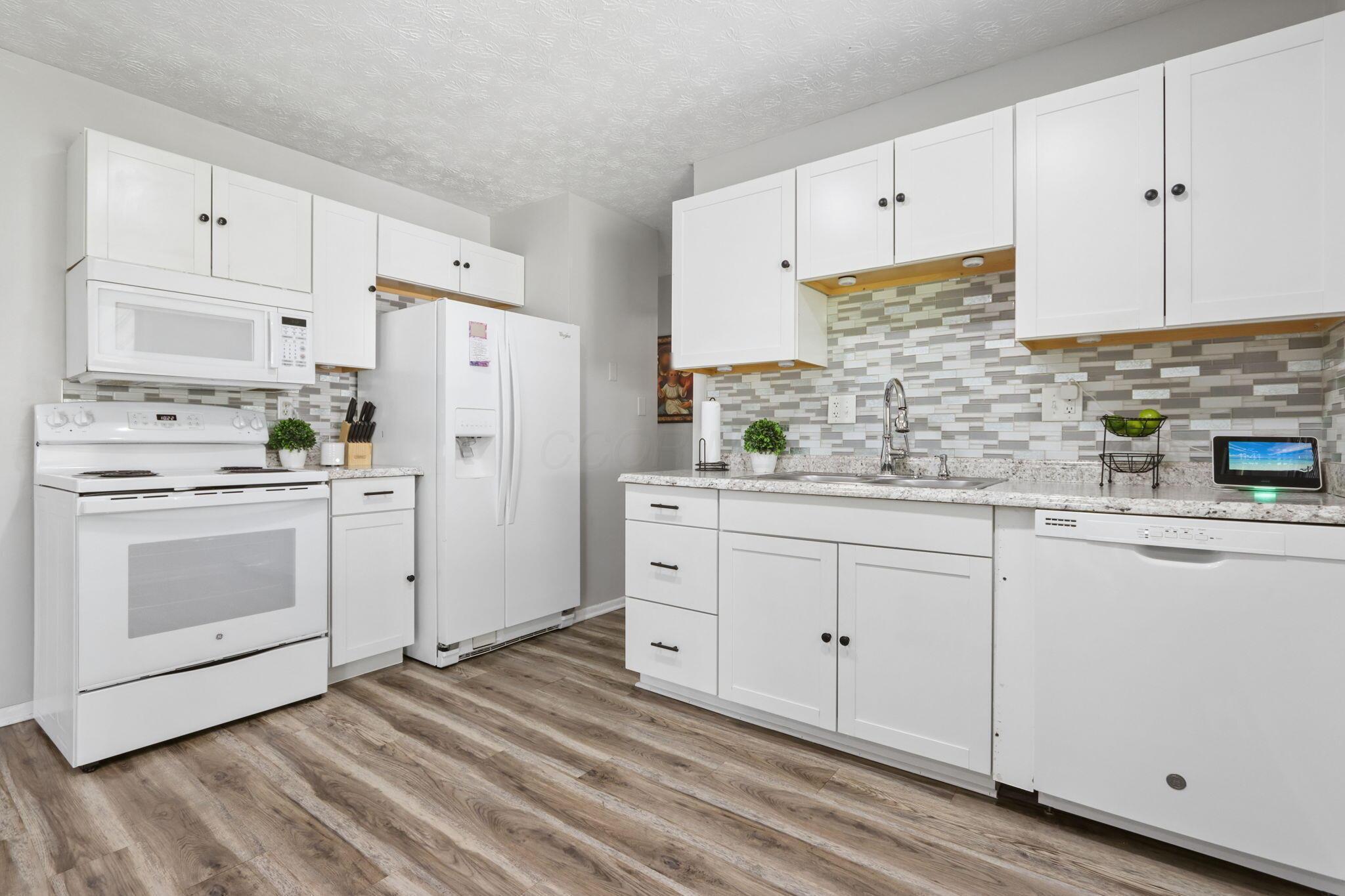 13-web-or-mls-4007-clabber-rd