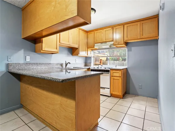 $2,195 | 7247 Milton Avenue, Unit 9, Whittier, CA 90602