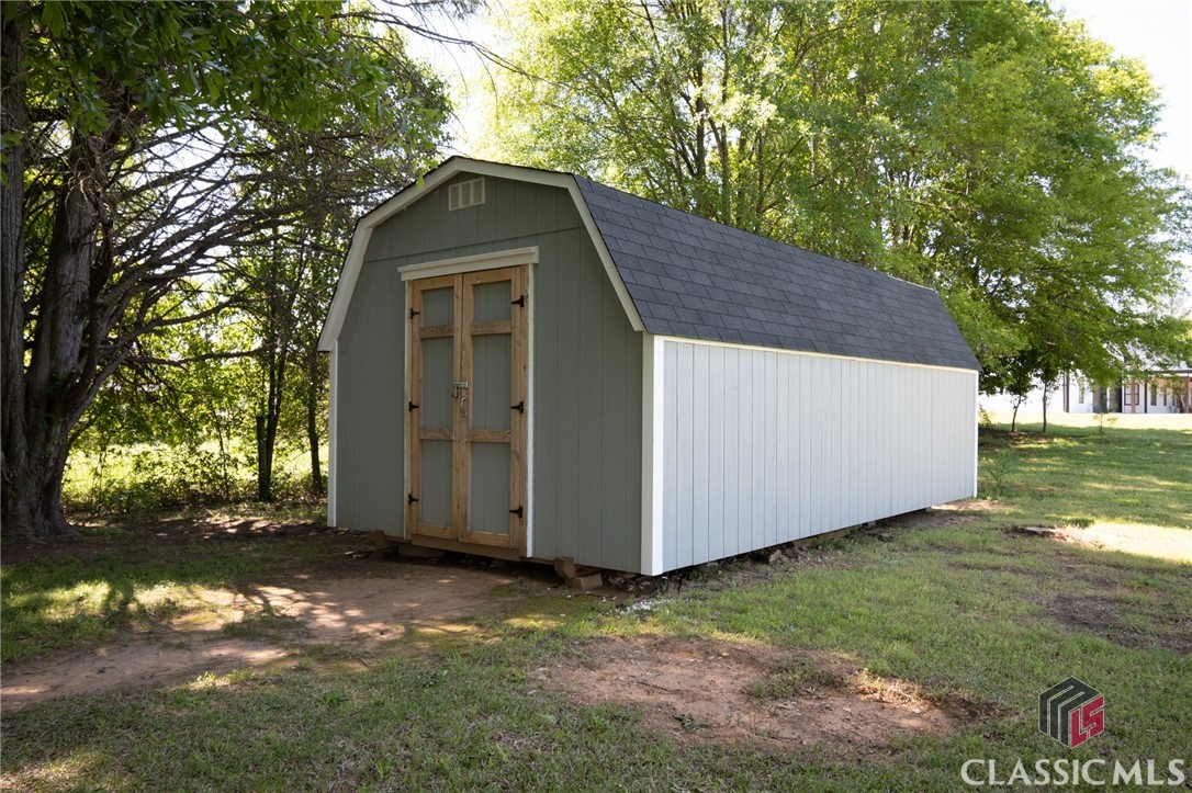615 Sanford Road Hull, GA 30646 - Photo 8 of 33