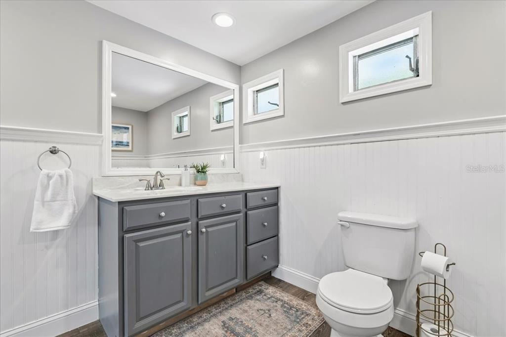 5919 Diana Road Venice, FL 34293 - Photo 26 of 54 Gallery Image 26