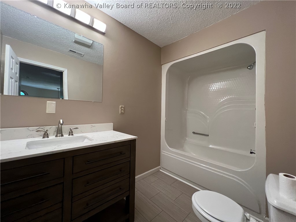 11 Cabin Road Chapmanville, WV 25508 - Photo 20 of 30 Gallery Image 20