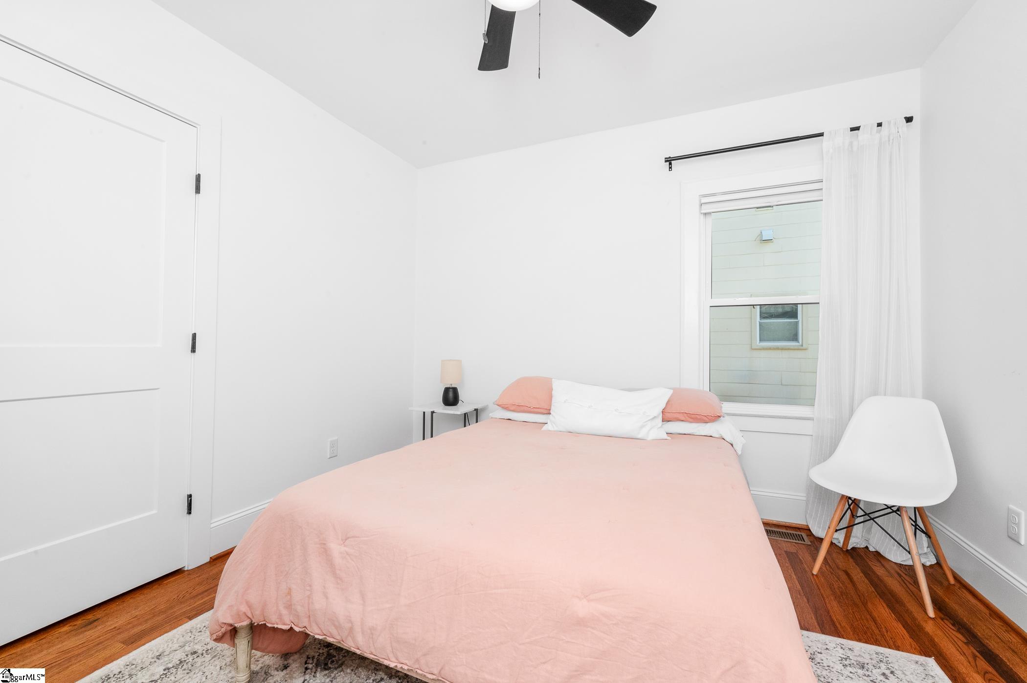 108 Parkins Mill Road Greenville, SC 29607 - Photo 15 of 38