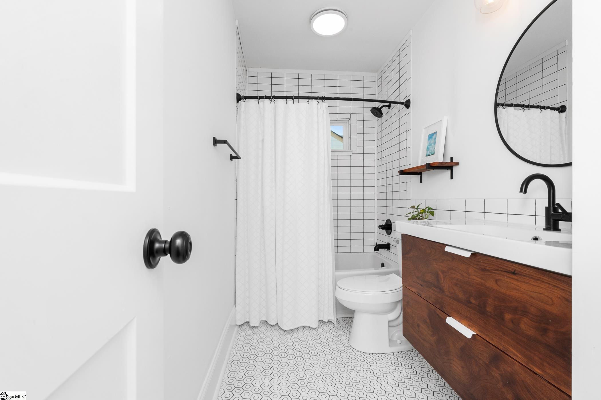 108 Parkins Mill Road Greenville, SC 29607 - Photo 19 of 38