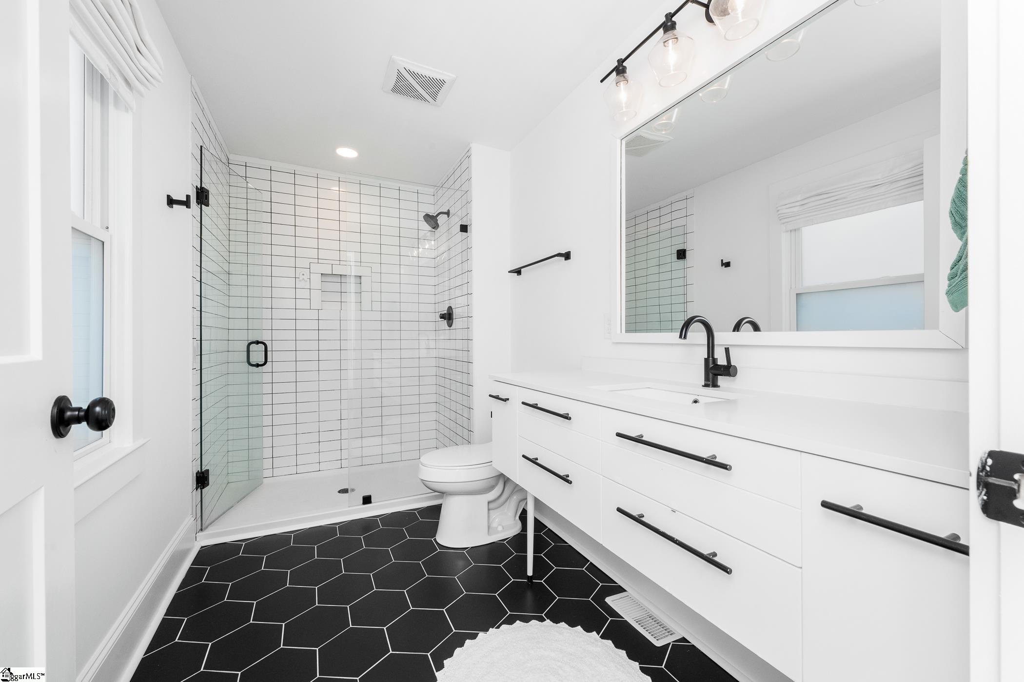 108 Parkins Mill Road Greenville, SC 29607 - Photo 24 of 38